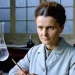 Home 19 여성 과학자들의 역사적 발견 - **Prompt for Marie Curie:** A portrait of Marie Curie, depicted in a late 19th-century or early 20th...